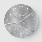 Silver Glitter Glam Bling Personalized Metallic Ronde Klok (Voorkant)