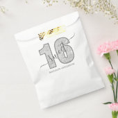 Silver Glitter Script Sweet 16 Birthday Bedankzakje (Gezegeld)