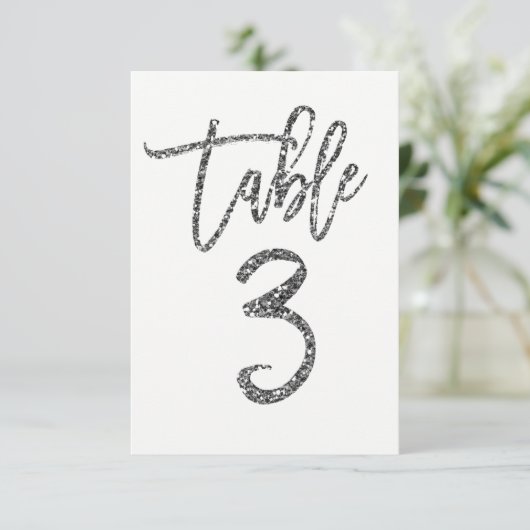 Silver Glitter Trendy Modern Script Table Number 3 Kaart (Staand voorkant)