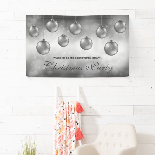 Silver Grey Baubles op Red Bokeh - kerstfeest Spandoek (Insitu)