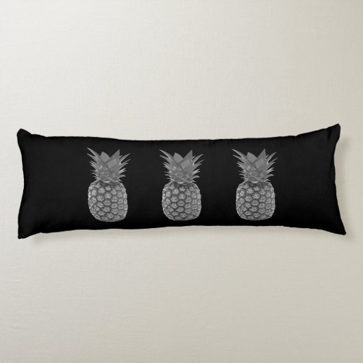 Silver Grey Pineapple Fruits on Black Lichaamskussen (Achterkant)