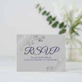 Silver Lace Elegant Navy Blue op Gray Wedding RSVP Briefkaart (Staand voorkant)