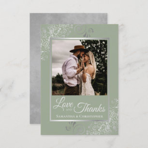Silver Lace over Sage Green Love & Bedankt Wedding