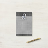 Silver Leo Zodiac Symbol Charcoal Carbon Fiber Post-it® Notes (Op bureau)