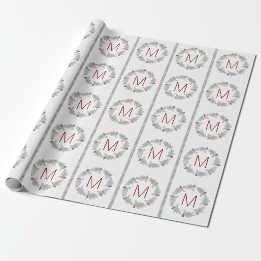 Silver Pine en Berries, gemonogmed Kerstmis Cadeaupapier (Uitgerold)