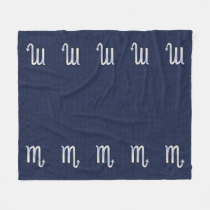 Silver Scorpio Zodiac Symbol Navy Carbon Fiber Fleece Deken