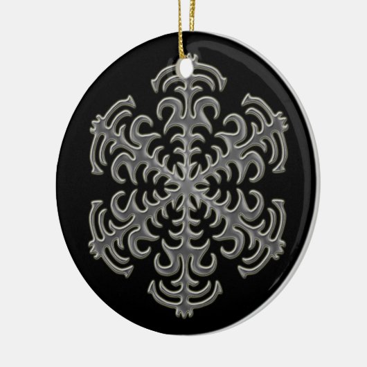 Silver Snowflake op Black Ceramic Ornament (Links)