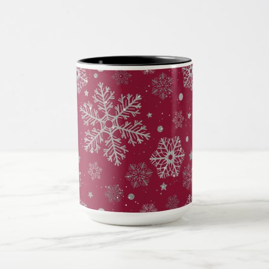 Silver snowflakes on dark red mok (Midden)