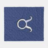 Silver Taurus Zodiac Sign Navy Blue Digital Camo Fleece Deken (Voorkant (Horizontaal))