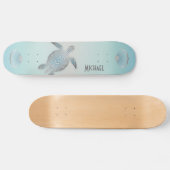 Silver Turtles Beach Style Monogram Coastal Schaat Skateboard (Horizontaal)