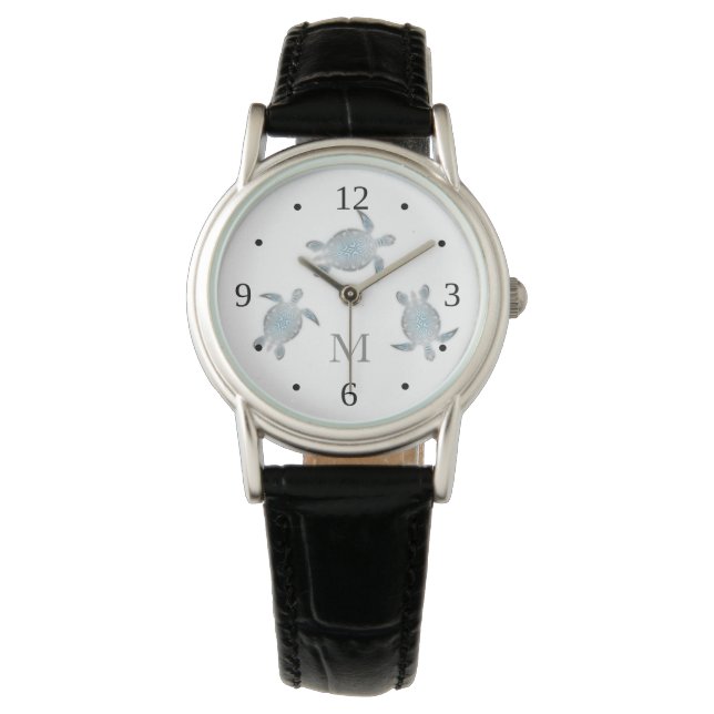 Silver Turtles Coastal Monogram Horloge (Voorkant)