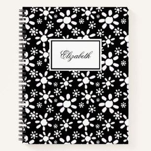 Simple Black and White Flowers Floral Pattern Notitieboek