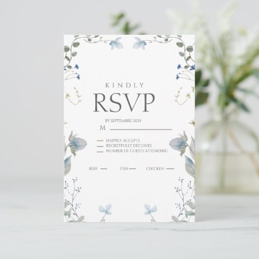 Simple Blue Floral RSVP Card (Debout devant)