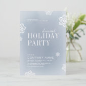 Simple Blue Snowflakes Invitation Fête de Vacances (Debout devant)