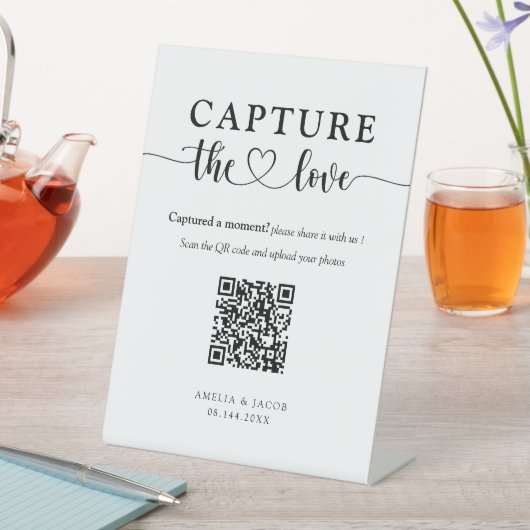 Simple Capture the Love Wedding  Reclamebord Met Voetstuk (Insitu)