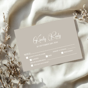 Simple carte de réponse RSVP de mariage beige avec