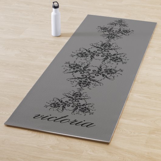 Simple Damask Pattern Monogramed Yogamat (In situ)