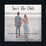 Simple Elegant Mariage photo moderne Whimsy Magnet<br><div class="desc">Simple,  élégant,  noir et blanc,  Mariage photo moderne,  Save the Date aimant. Vous pouvez le personnaliser avec vos détails.</div>