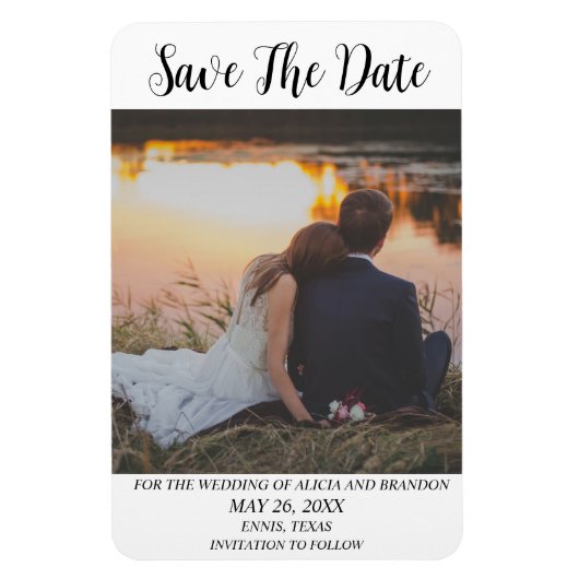 Simple Elegant Mariage photo moderne Whimsy Magnet (Vertical)