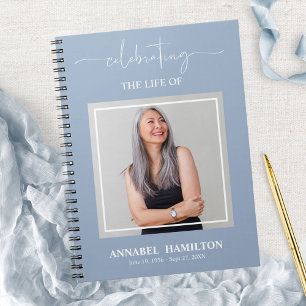 Simple Elegant Memorial Funeral Photo Livre d'invi