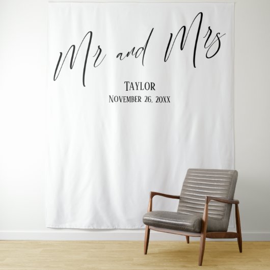 Simple Elegant Mr en Mrs. Photo Backdrop Wandkleed (In situ)