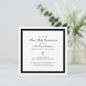 Simple First Holy Communion Black White Invitation (Debout devant)