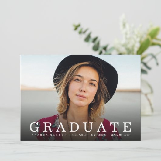 Simple Gras Confetti Graduation Faire-part (Debout devant)