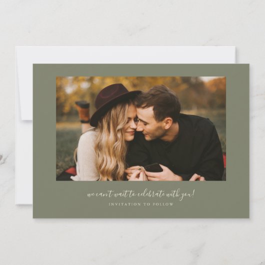 Simple Heart Sage Green Curved Frame Photo Save The Date (Achterkant)