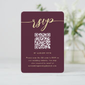 Simple Marsala Wedding RSVP avec QR Code (Debout devant)