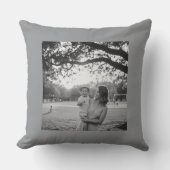 Simple minimal elegant custom logo here company th kussen (Voorkant)