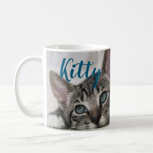 Simple Modern Custom Cat Name and Photo  Koffiemok (Links)