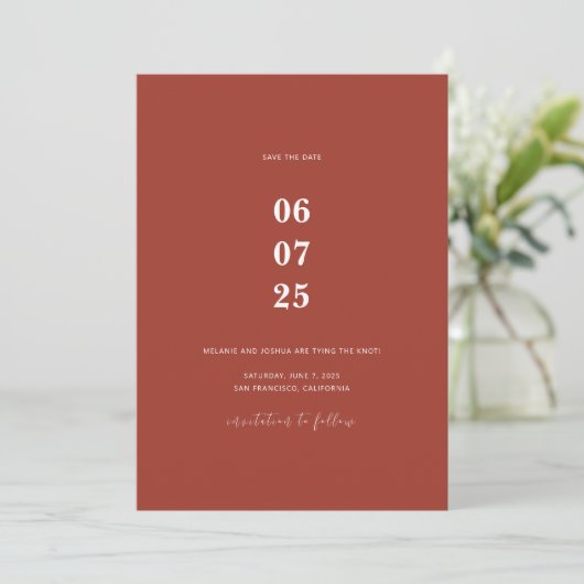 Simple Modern Save the Date Card | Terracotta (Debout devant)