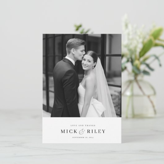 Simple Modern Typography Photo Wedding Bedankkaart (Staand voorkant)