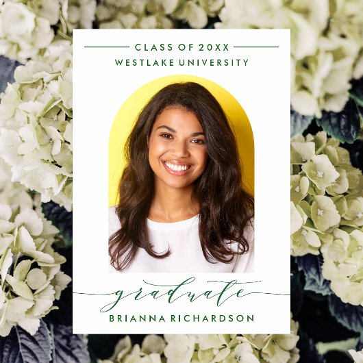 SIMPLE MODERNE ARCH SCRIPT GRADUCATION INVITATION