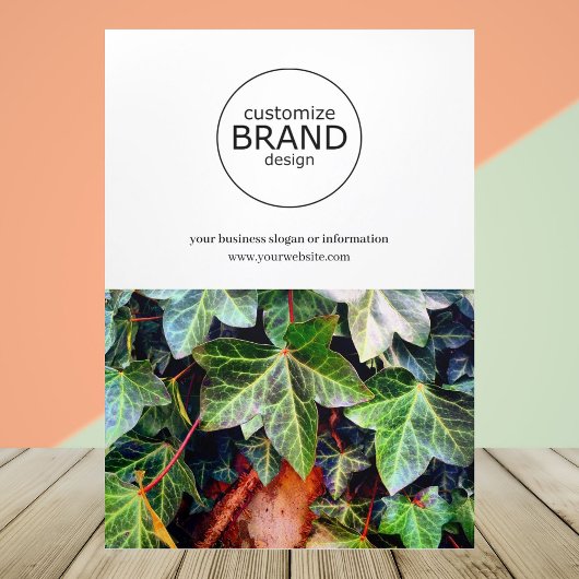 Simple moderne logo d'entreprise Tripli Brochure p