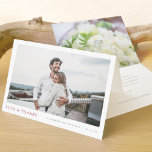Simple moderne Photo Love et Merci Mariage<br><div class="desc">Ce modèle mariage photo simple et élégant présente vos noms et date sous votre photo, ainsi que "LOVE & THANKS" mis en valeur dans une élégante teinte bordeaux. Vous pouvez choisir de modifier la police, la ponctuation ou la couleur utilisée pour divers éléments de texte de cette conception sur le...</div>