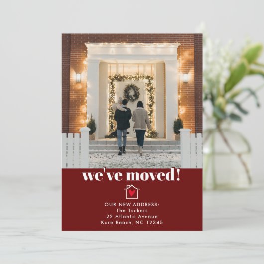 Simple moderne rouge foncé & blanc Faire-part de d (Debout devant)