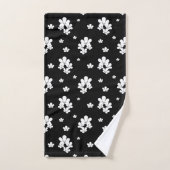 Simple motif floral noir minuscule fleurs blanches (Serviette à main)