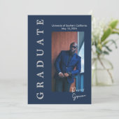 Simple Navy Photo Graduate Faire-part (Debout devant)