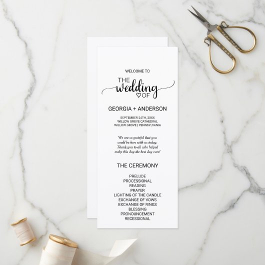 Simple Noir Calligraphy Wedding Programme (Devant/Arrière en situation)