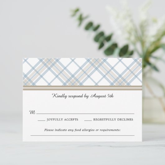Simple Plaid Blue & Tan Wedding RSVP (Debout devant)