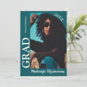 Simple Retro Photo Graduation Invitation (Debout devant)