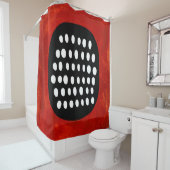 Simple rideau de douche noir blanc et rouge (En situation)
