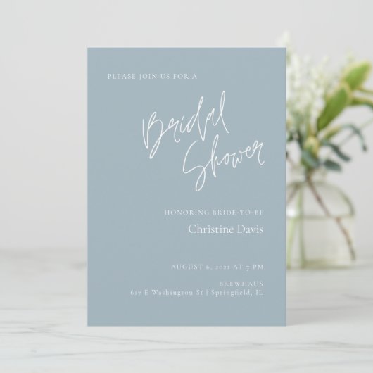 Simple Script Dusty Blue Bridal Douche invitation (Debout devant)