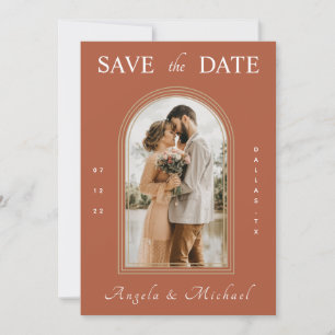 Simple Terracotta Arch Verloving Foto Boho Brown Save The Date
