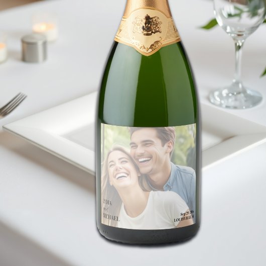 Simple Text Overlay Photo Wedding Sparkling Wijnetiket