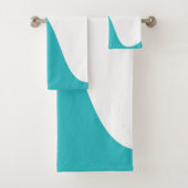 Simple Waves 4 - Turquoise en Geel Bad Handdoek (Insitu)