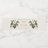 Simple White Floral Illustration | Weddenschap Waterfles Etiket (Enkel label)