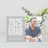 SIMPLEMENT BOLD 2025 GRAD PHOTO GRAD INVITATION (Debout devant)