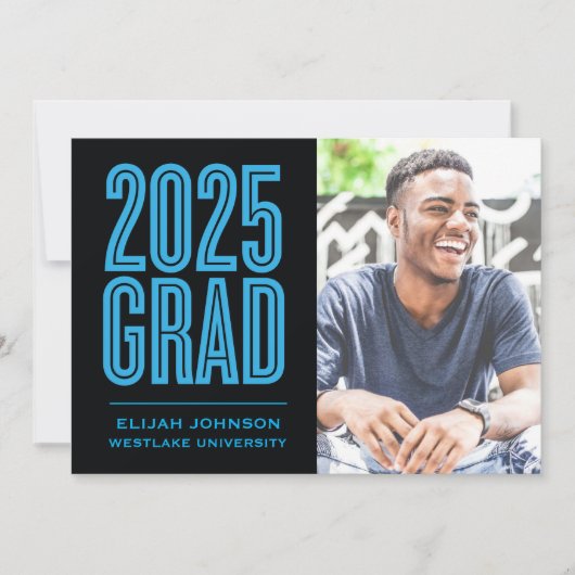 SIMPLEMENT BOLD 2025 GRAD PHOTO GRAD INVITATION (Devant)